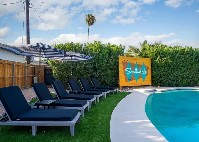 Camelback Hideaway In Old Town *